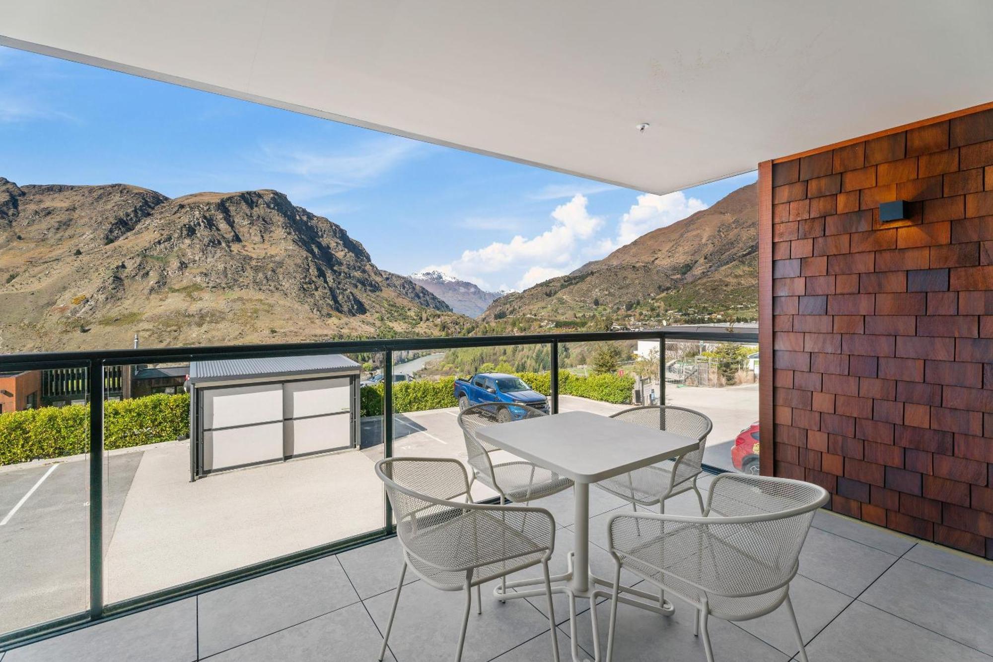 Residence Du Parc By Staysouth Queenstown Exterior photo